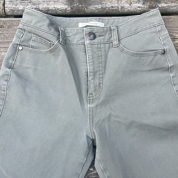 L&Beautiful Cropped Pants - Picture 3 of 12